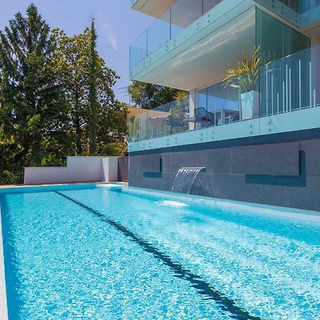 Opatija Deluxe Apartment With Swimming Pool Eksteriør billede